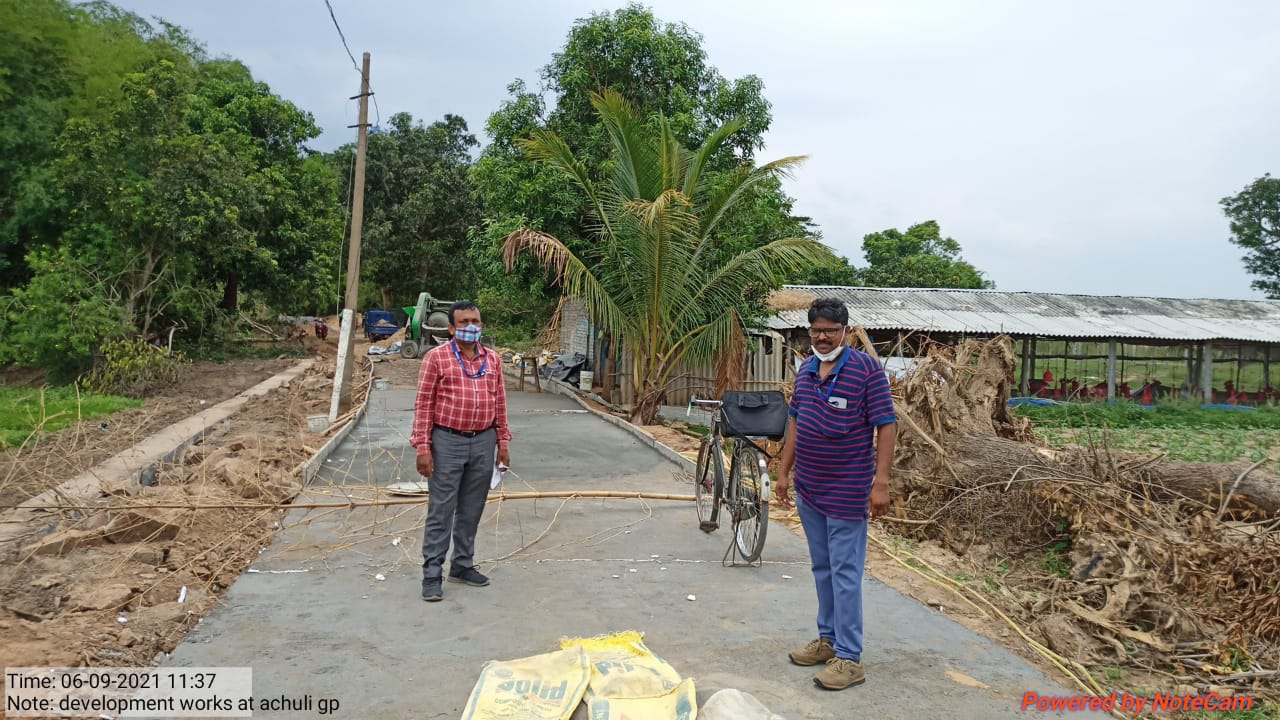 रस्ता बांधकाम